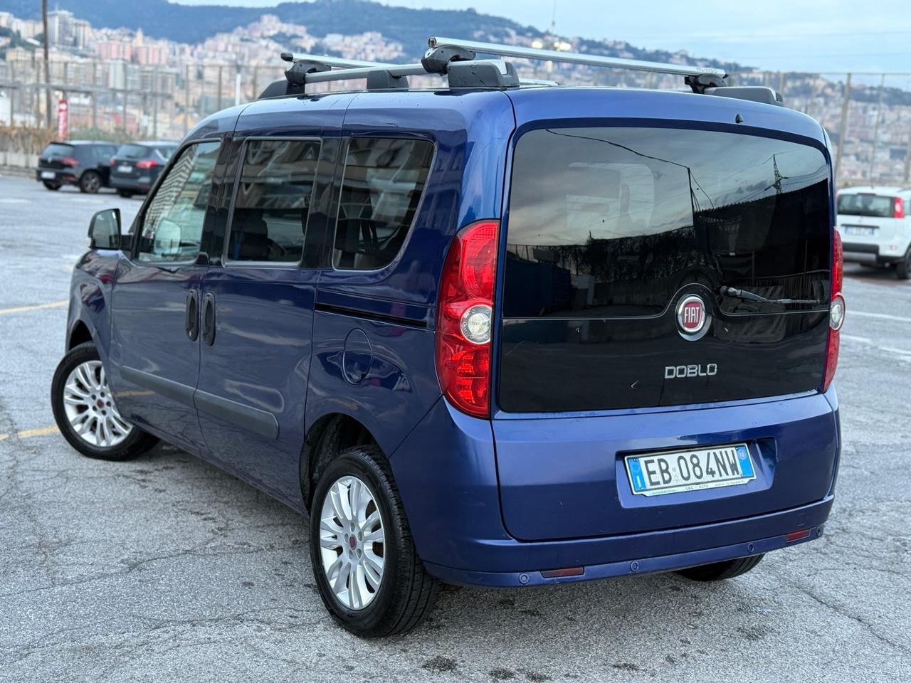 FIAT DOBLO 1.3 MJT 5 POSTI AUTOVETTURA 2010 - TOP DI GAMMA