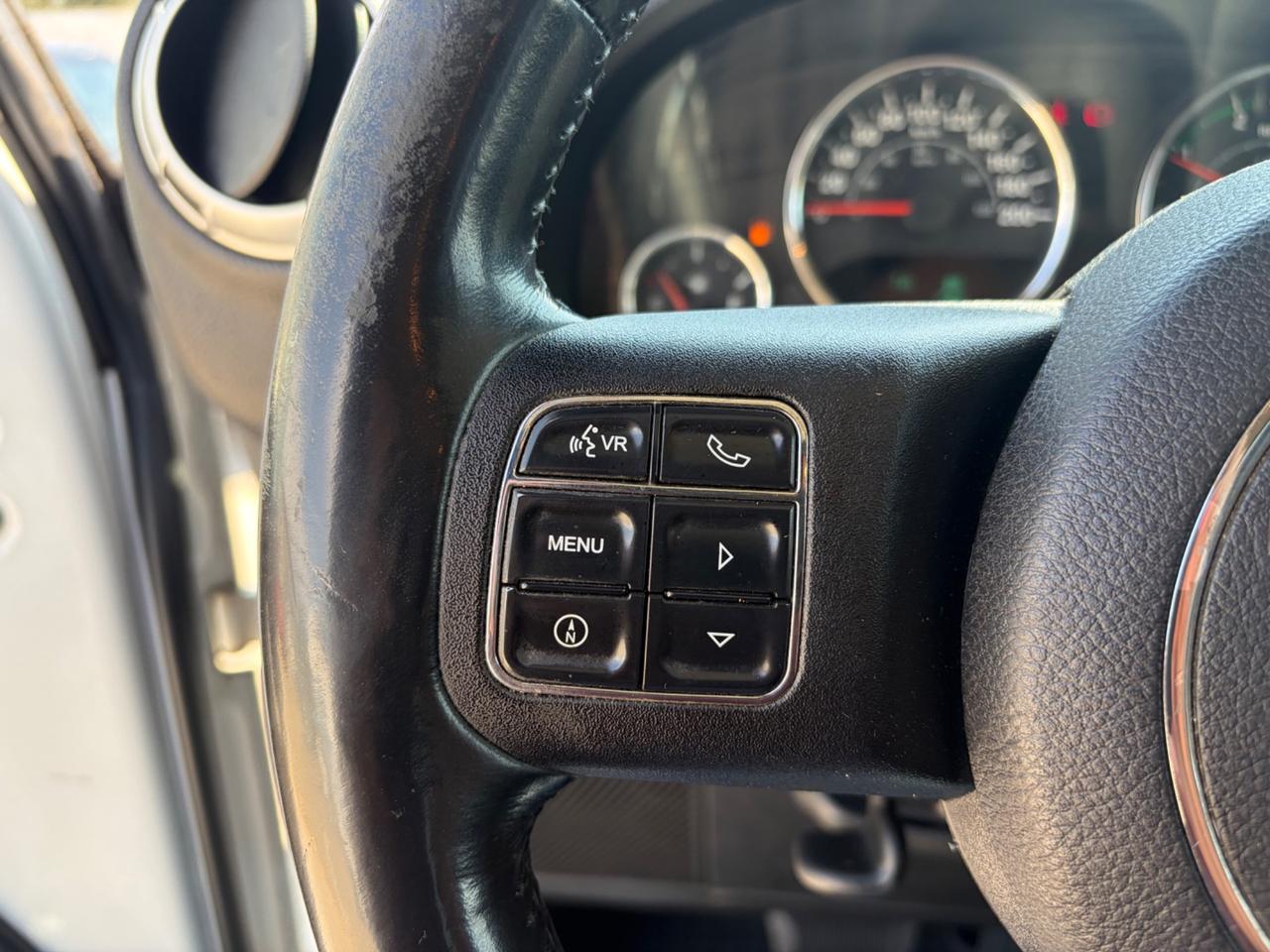 Jeep Wrangler Unlimited 2.8 CRD DPF Sahara Auto