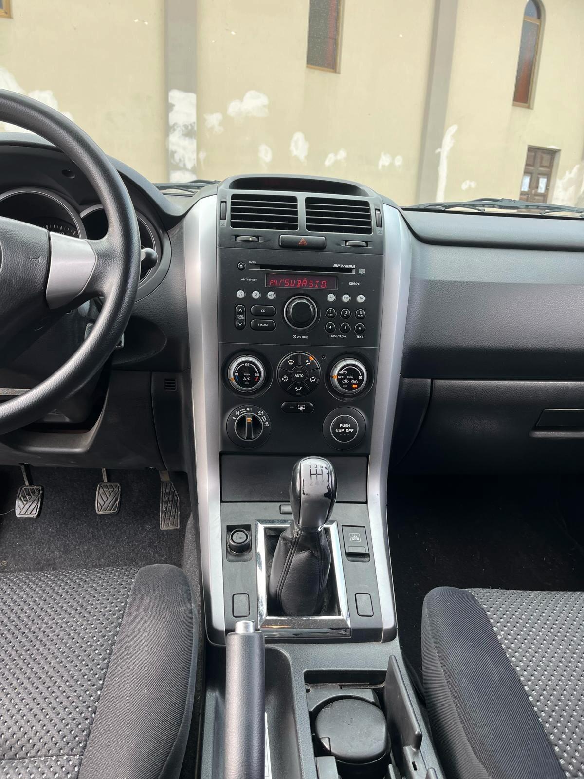 Suzuki Grand Vitara 1.9 DDiS 5 porte