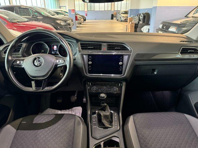 VOLKSWAGEN Tiguan 1.6 TDI BlueMotion Technology R-Line