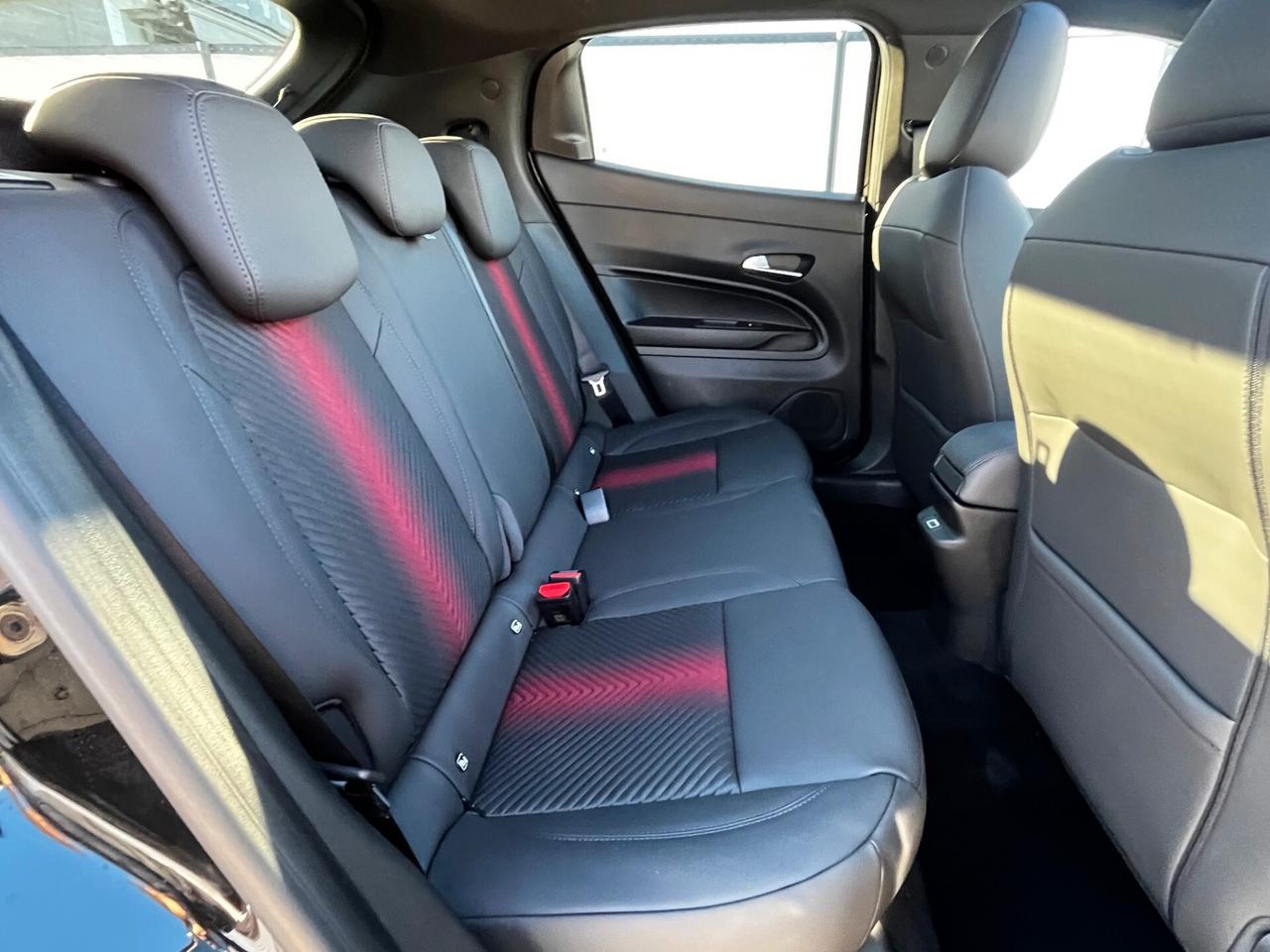 Alfa Romeo Junior Hybrid 145cv EDCT6 SPECIALE