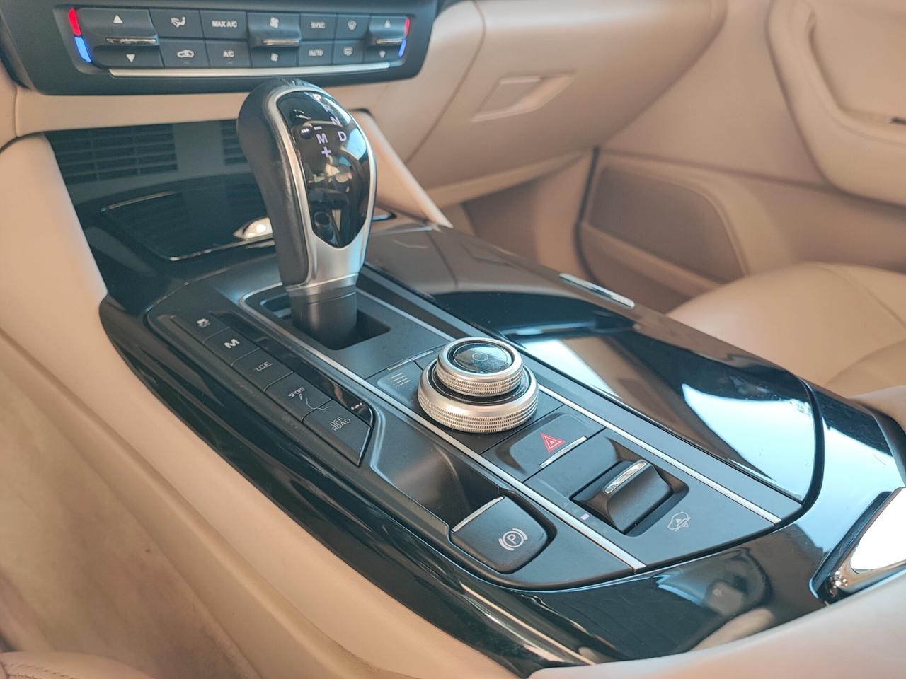 Maserati Levante V6 Diesel 275 CV AWD