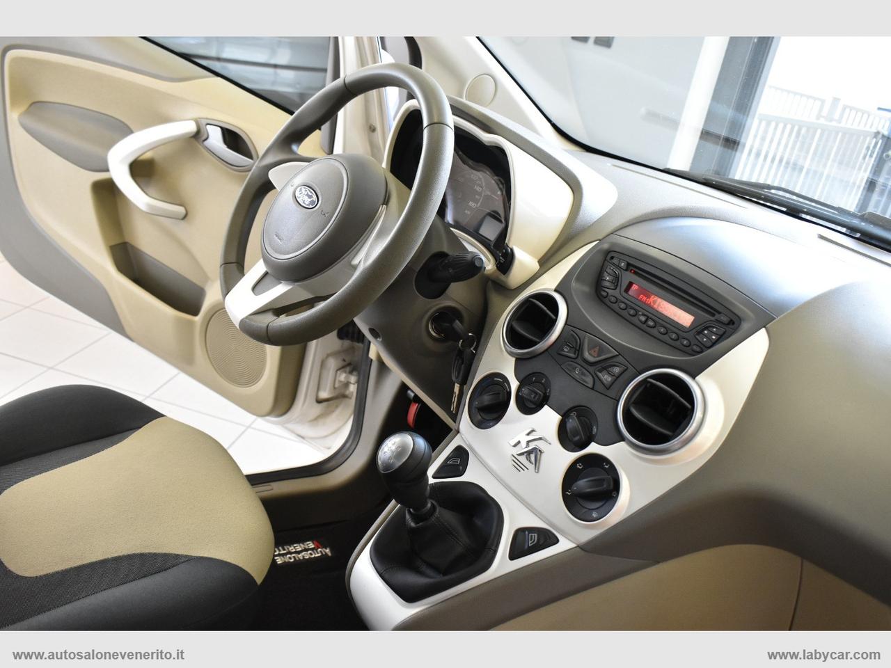 FORD Ka 1.2 8V 69 CV Individual