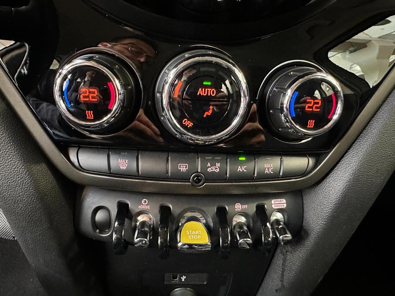 Mini Countryman Cooper SE Classic 1.5 Phev ALL4 - LED-Camera-Carplay-IVA