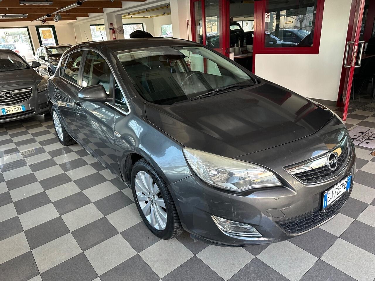 Opel Astra 1.4 100CV 5 porte Elective