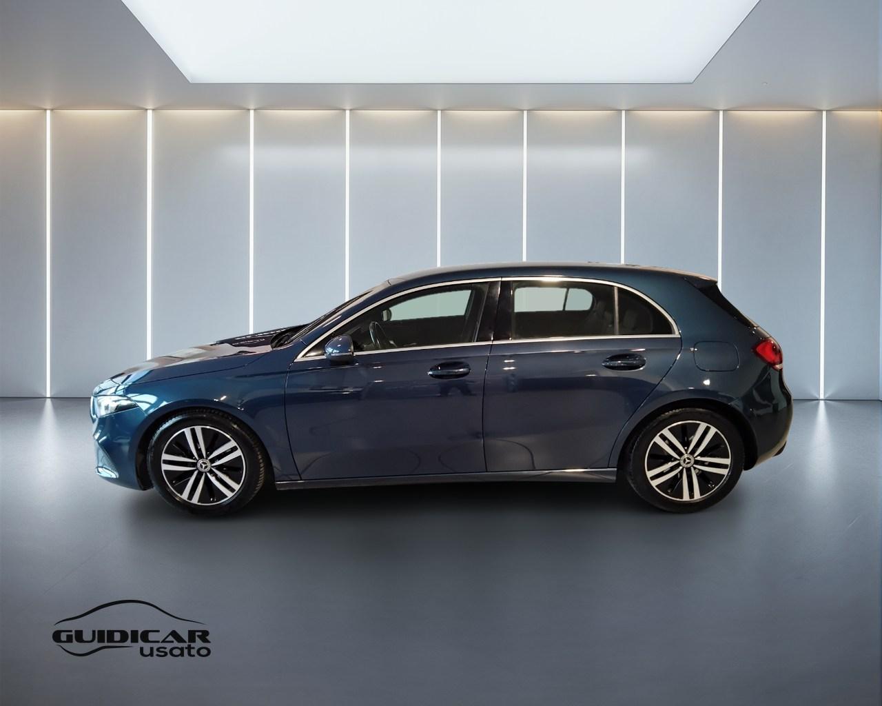 Mercedes-Benz Classe A - W177 2018 - A 180 d Sport auto