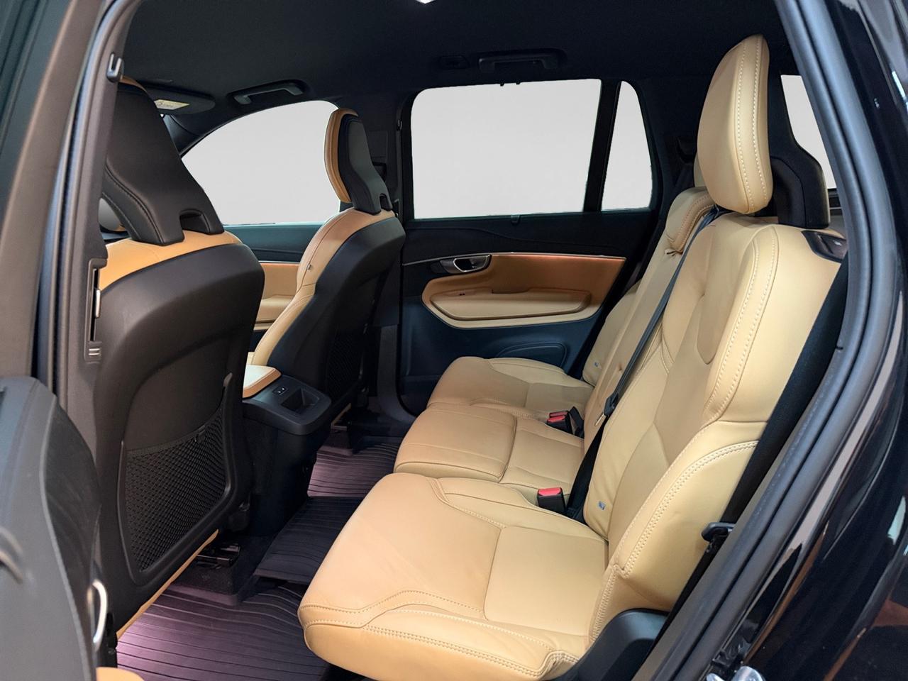 VOLVO XC90 II - XC90 2.0 D5 Momentum awd geartronic