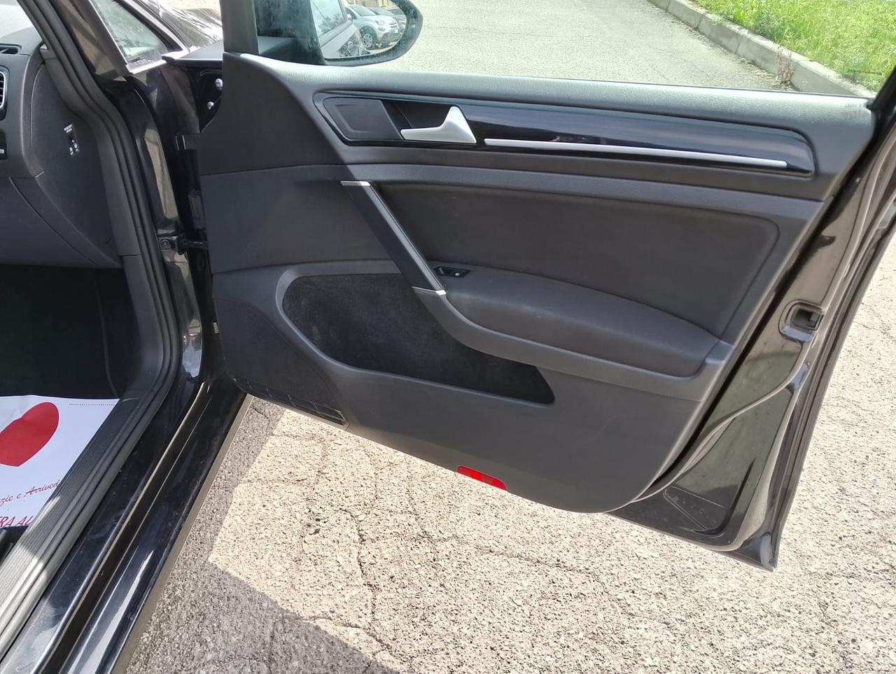 Volkswagen Golf 1.4 TGI DSG 5p. Highline BlueMotion