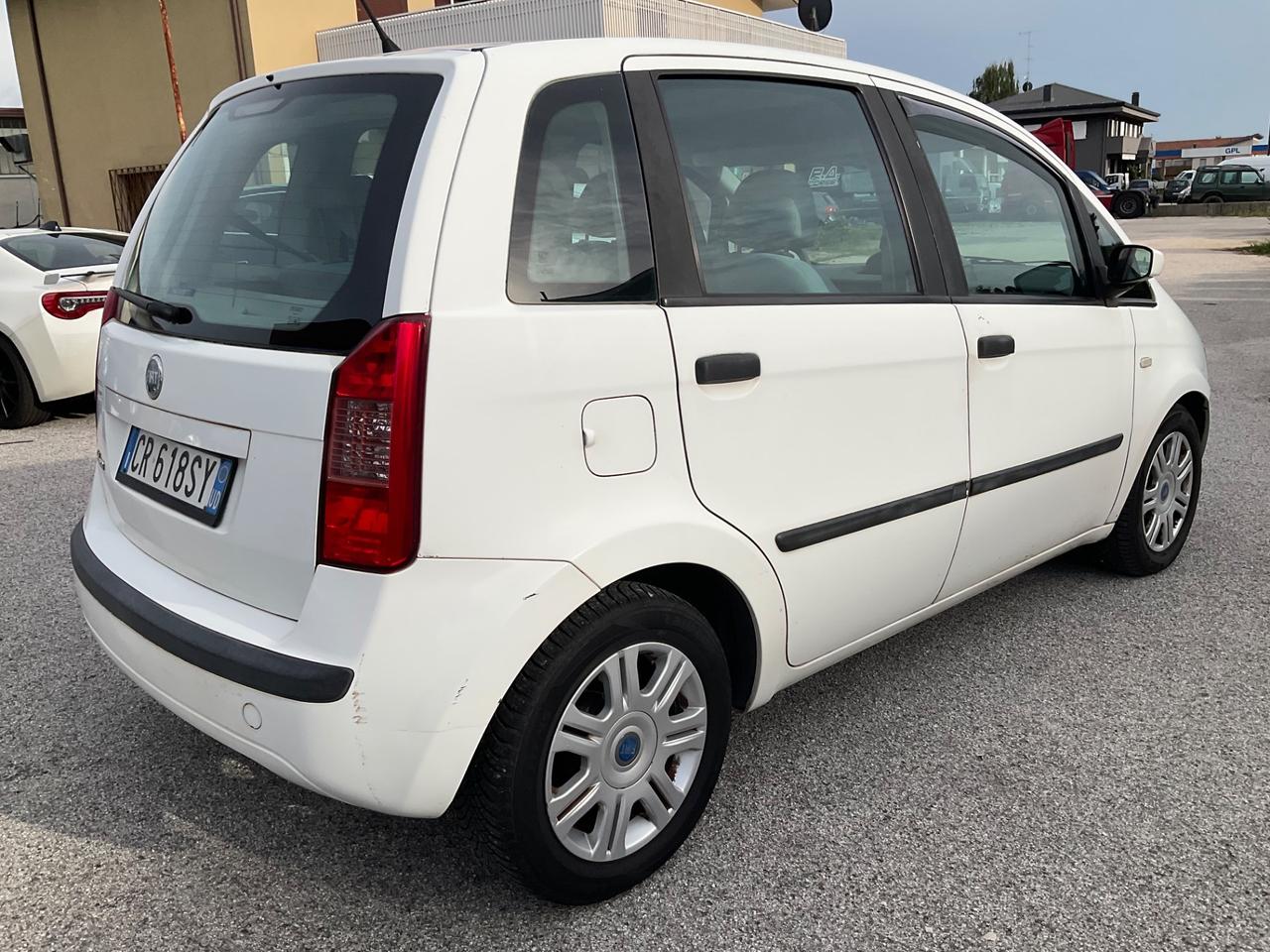 Fiat Idea 1.4 16V Dynamic