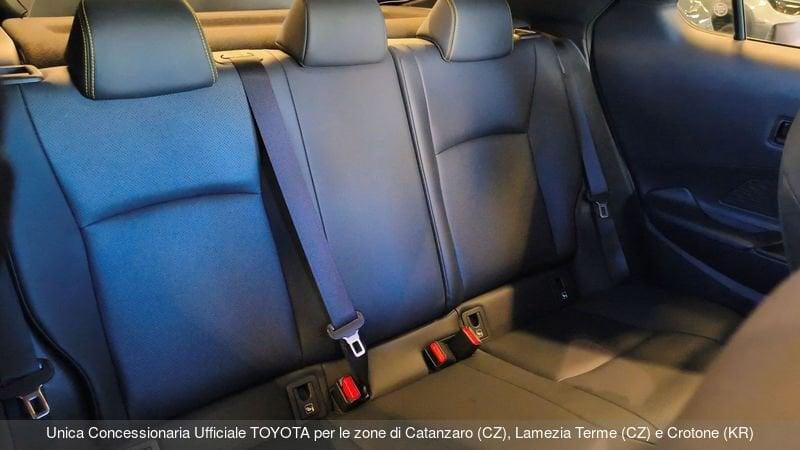Toyota C-HR 2.0 HV Lounge Premiere