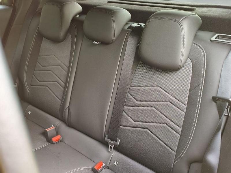 Jeep Avenger 1.2 Turbo 100 CV Summit