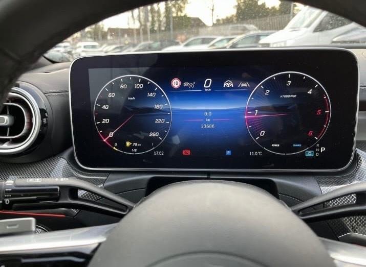 Mercedes-Benz CLE 220 d AMG