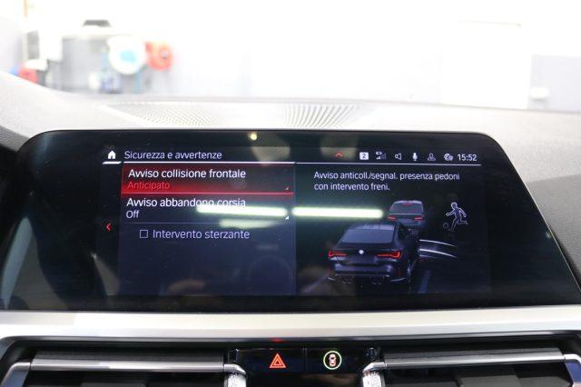 BMW M4 Competition M xDrive