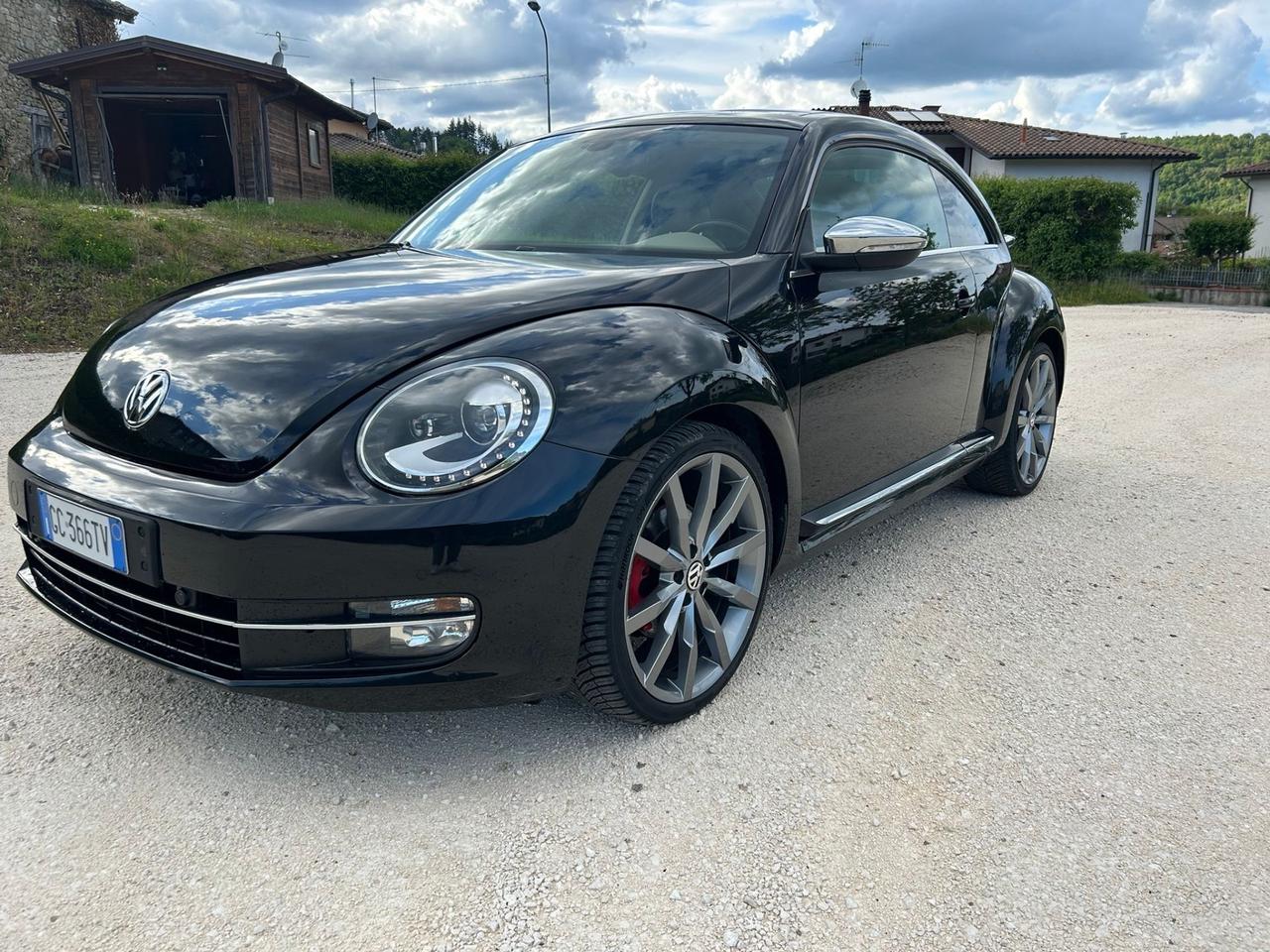 Volkswagen Maggiolino 2.0 TSI DSG Sport