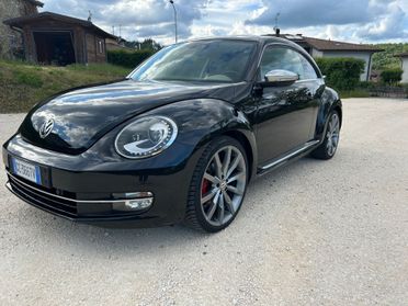 Volkswagen Maggiolino 2.0 TSI DSG Sport