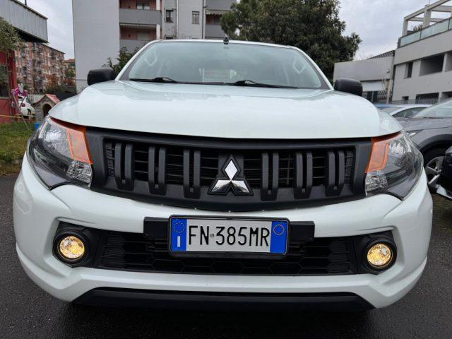 MITSUBISHI L200 2.4 DI-D/154CV Double Cab Invite