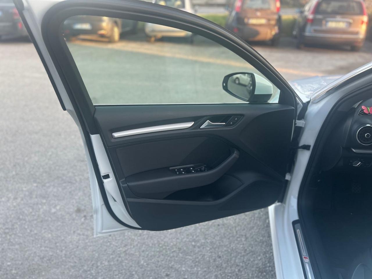 Audi A3 Admired 1.0 30 TFSI #8278