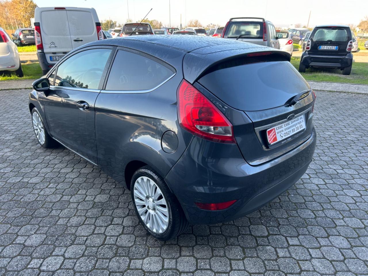 Ford Fiesta NEOPATENTATI | 1.2B - Titanium |