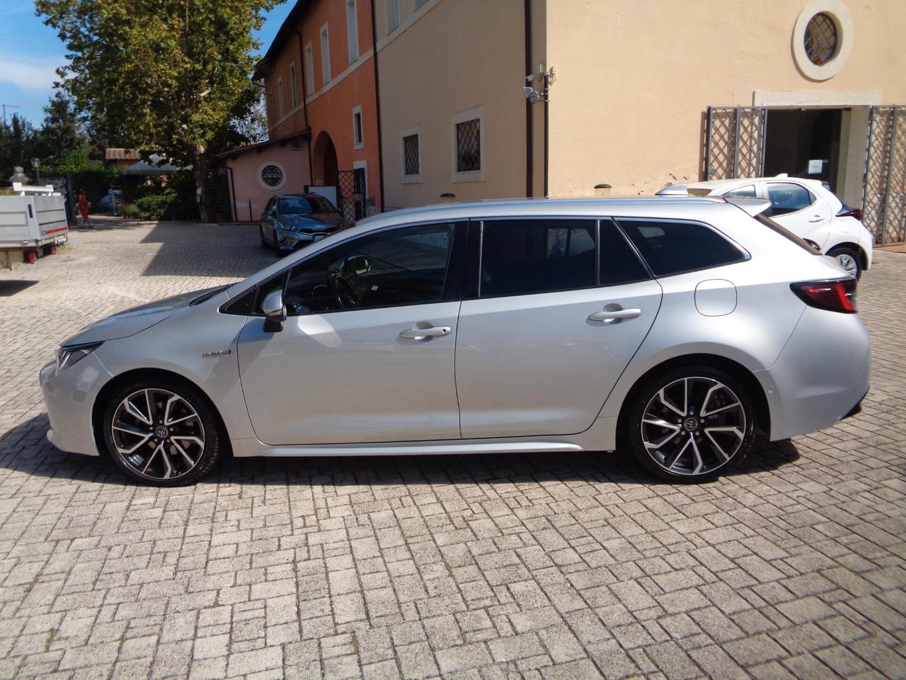 Toyota Corolla Touring Sports 2.0 Hybrid Lounge NESSUN VINCOLO DI FINANZIAMENTO