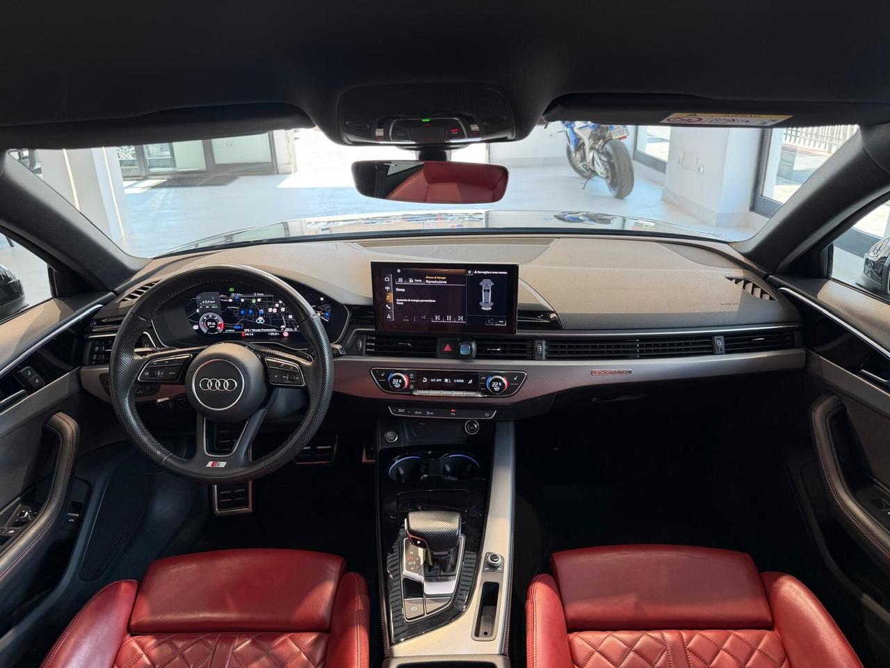 Audi A4 Avant 45 TDI quattro tiptronic S line edition