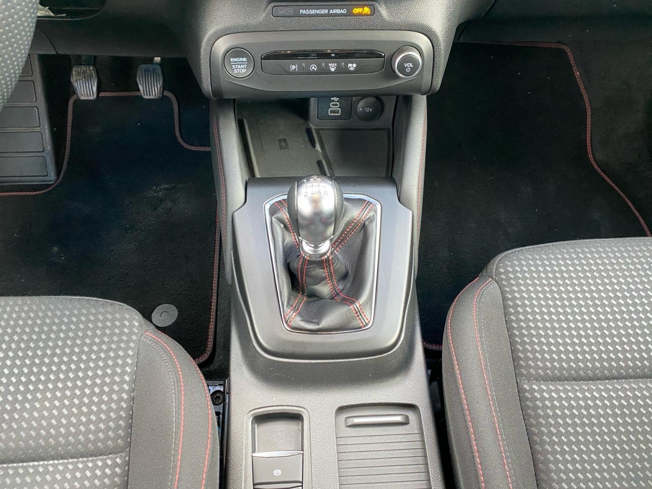 FORD Focus V 2022 - Focus 1.0t ecoboost h ST-Line X 125cv