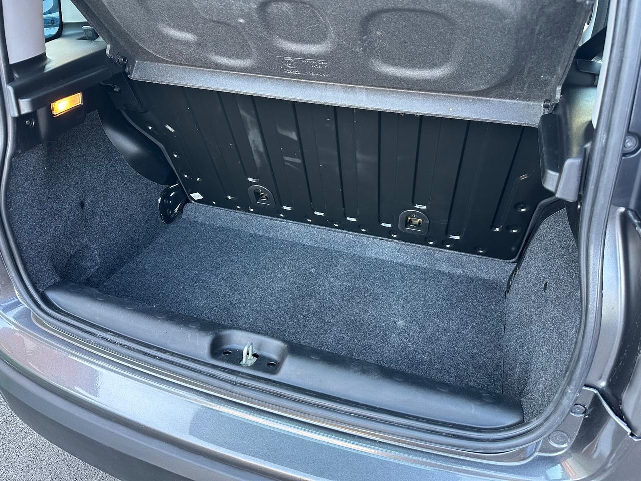 Fiat Panda 1.2benzina Lounge - 2017