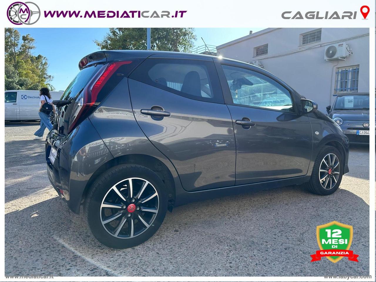 TOYOTA Aygo Con. 1.0 VVT-i 72 CV 5p. x-play MMT