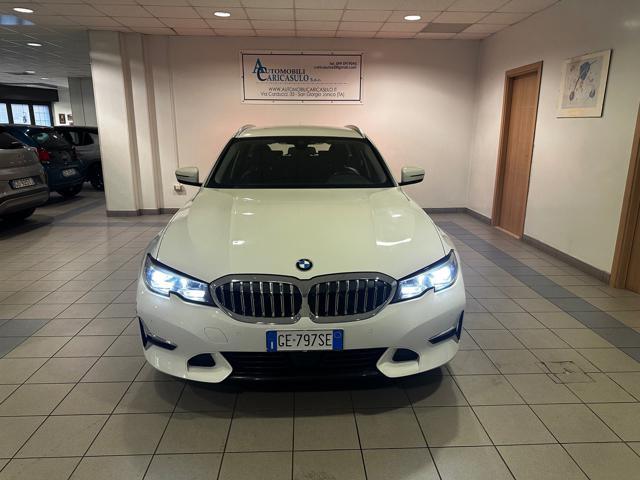 BMW 318 d 48V Touring Luxury