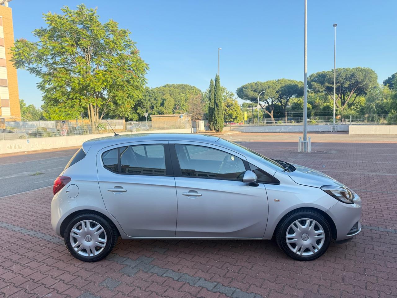 Opel Corsa 1.4 GPL Tech Advance 5p