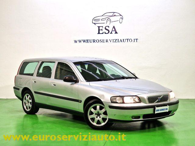 VOLVO V70 2.4 D5 20V cat