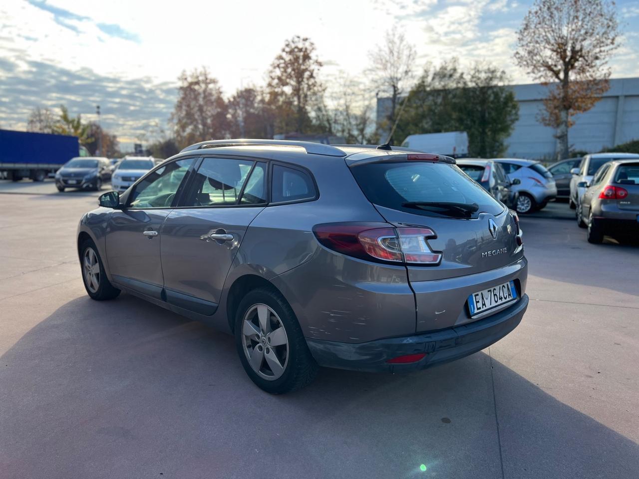 Renault Megane Mégane 1.5 dCi 110CV SporTour Confort