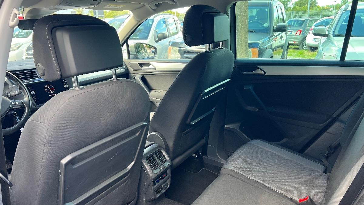 VOLKSWAGEN - Tiguan 2.0 tdi Business 150cv dsg