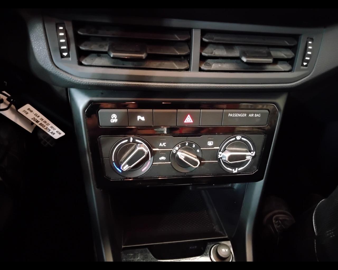 VOLKSWAGEN T-Cross 2019 - T-Cross 1.0 tsi Style 110cv