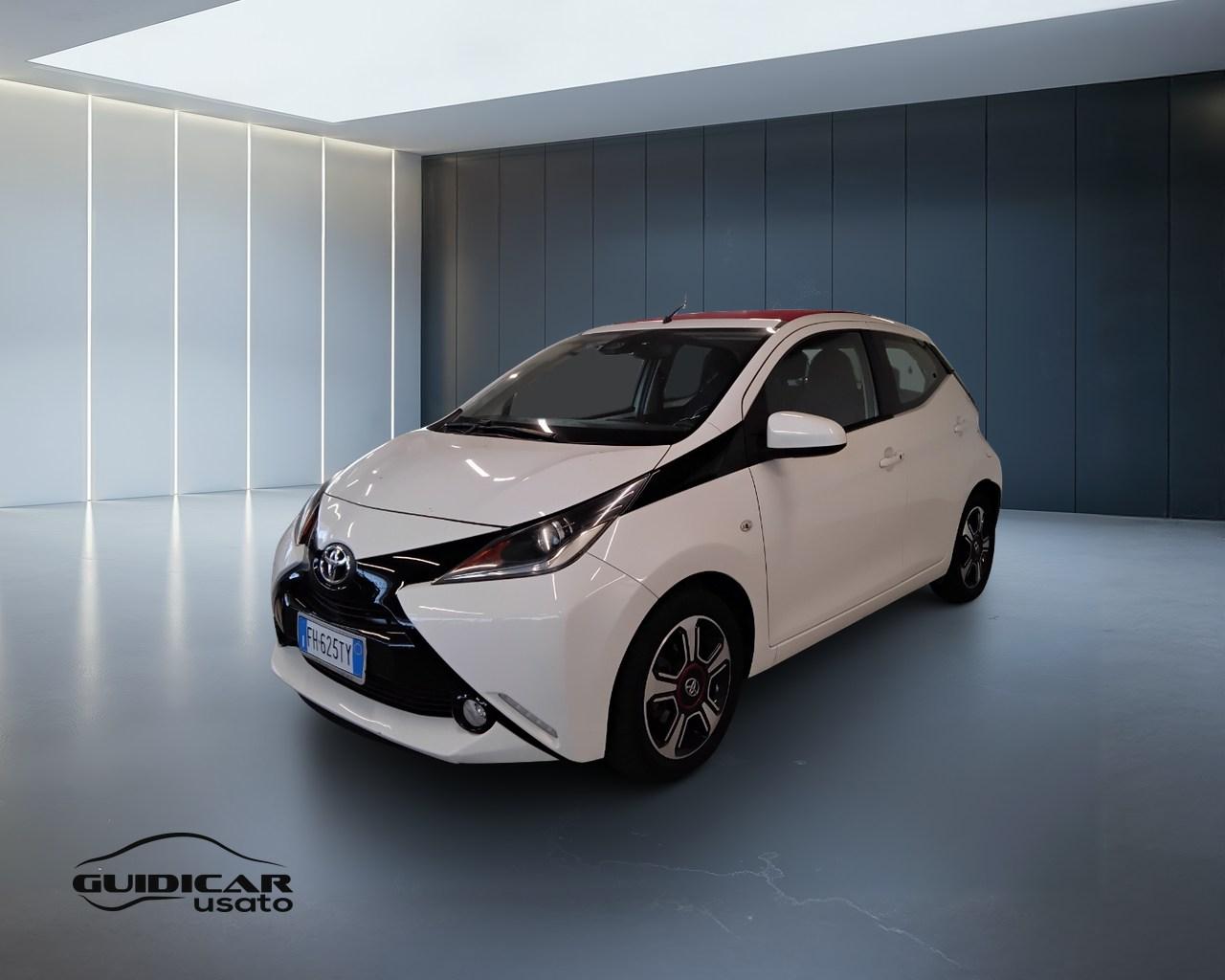 TOYOTA Aygo II 2014 - Aygo 5p 1.0 x-wave my15