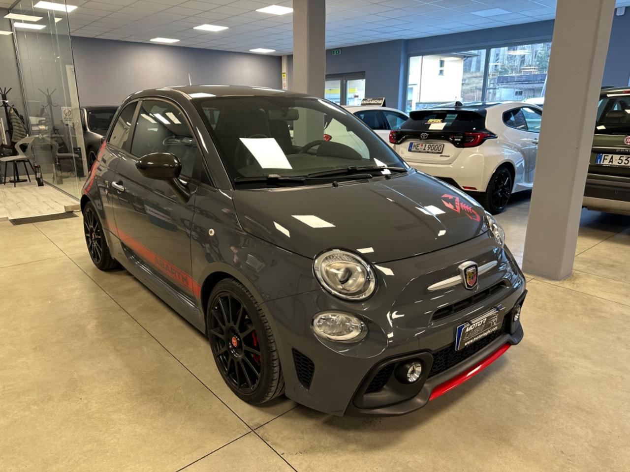 Abarth 695 1.4 Turbo T-Jet XSR Yamaha Limited Edition