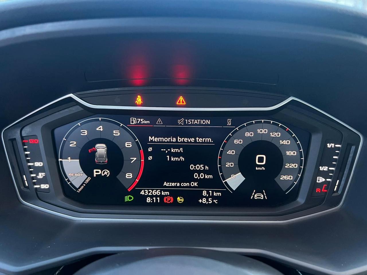 Audi A1 allstreet 30 TFSI S tronic Identity Contrast