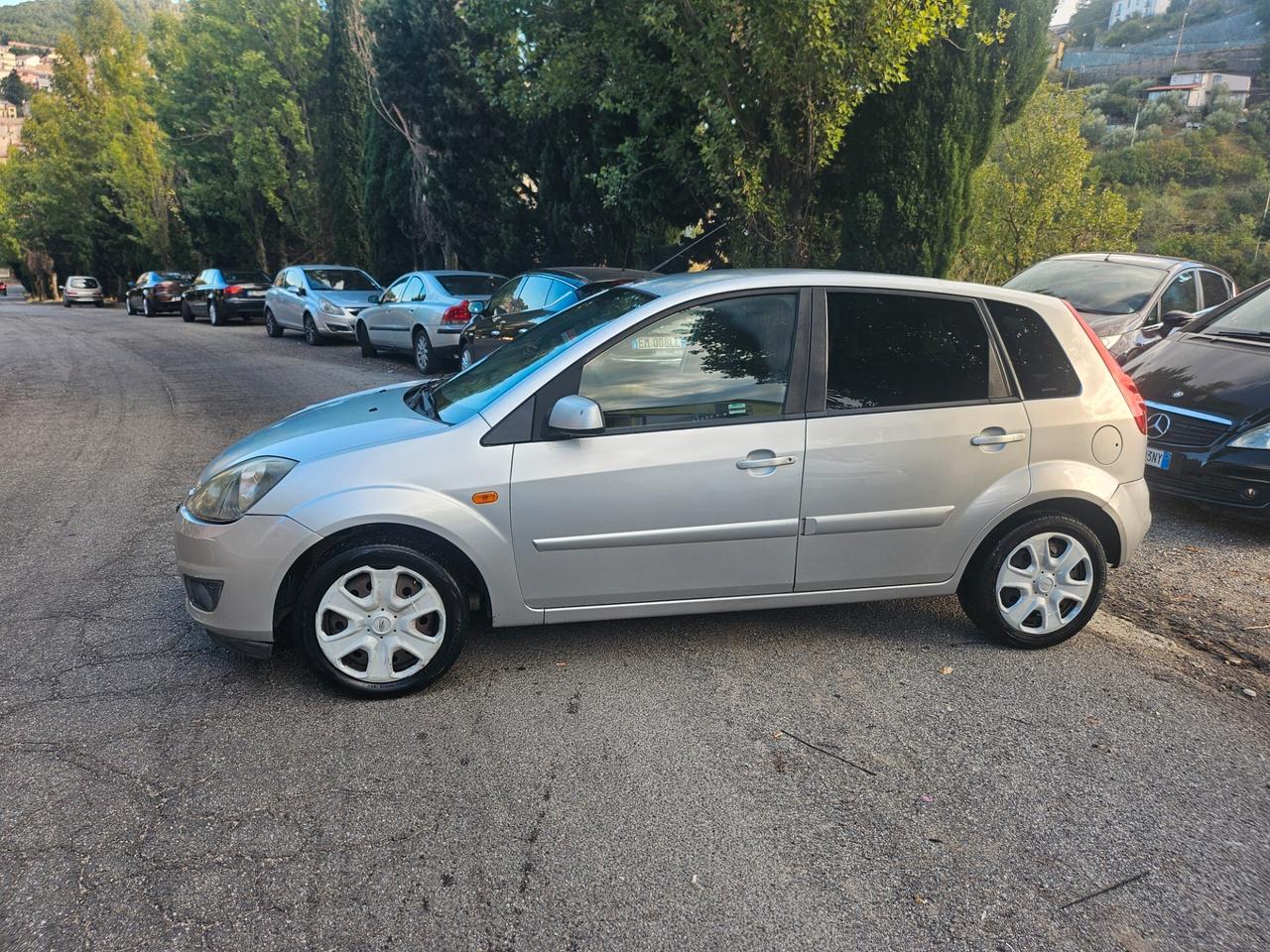 Ford Fiesta 1.4 TDCi 5p. Ghia 114.000km 2008
