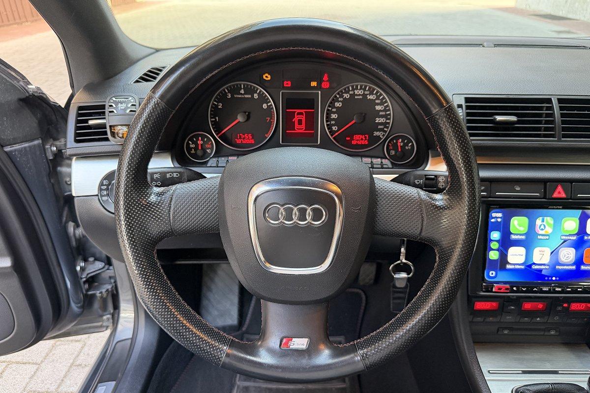 AUDI A4 1.8 20V T Avant quattro Top plus