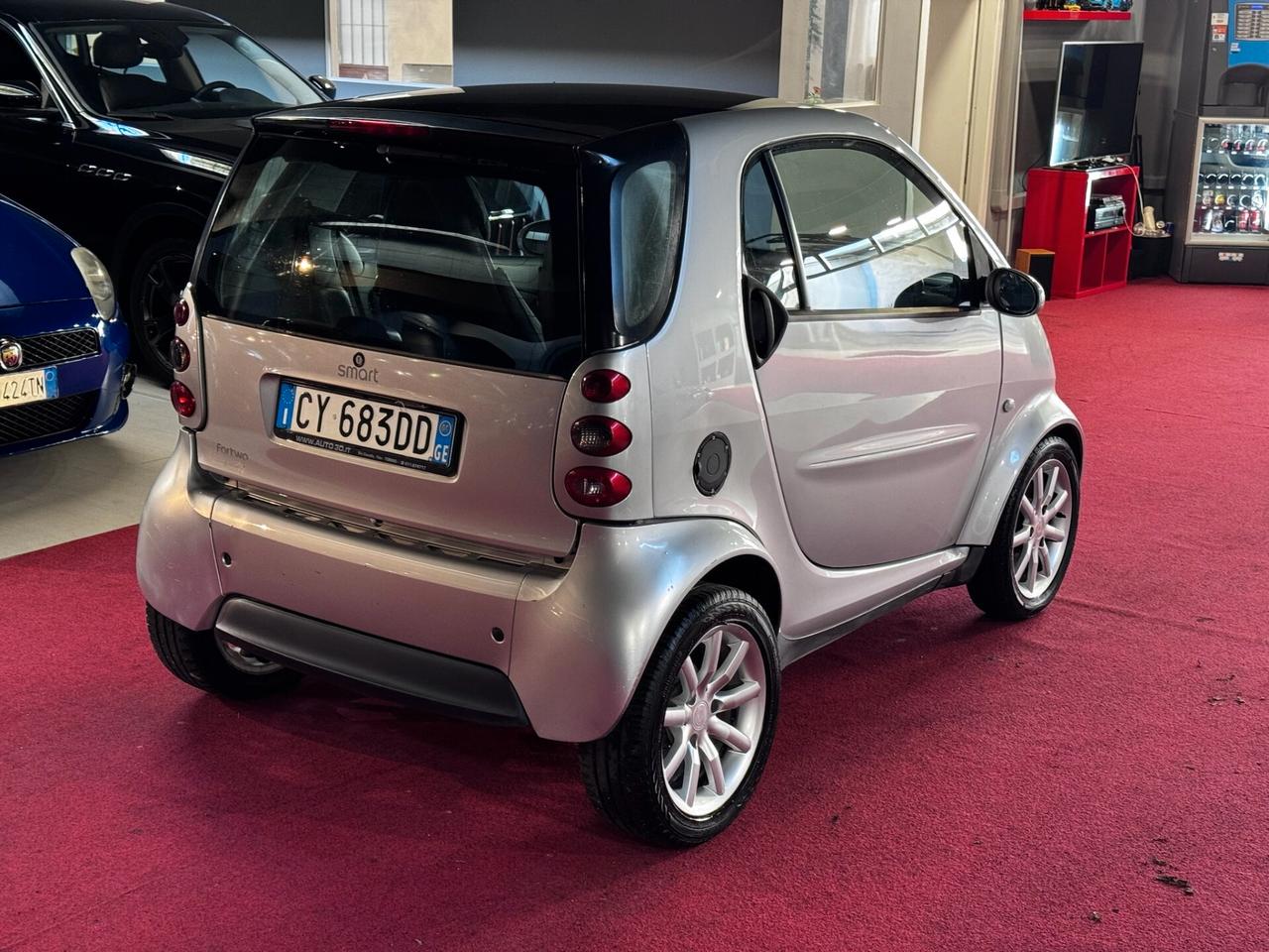 Smart ForTwo 700 coupé passion (45 kW)