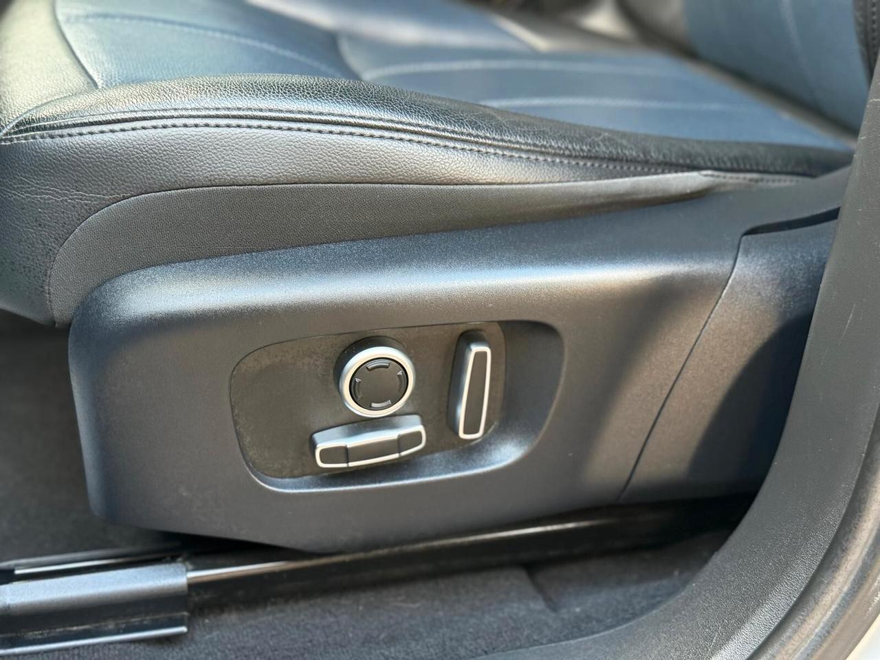 Land Rover Range Evoque 2.0D I4 163 CV AWD Auto R-Dynamic