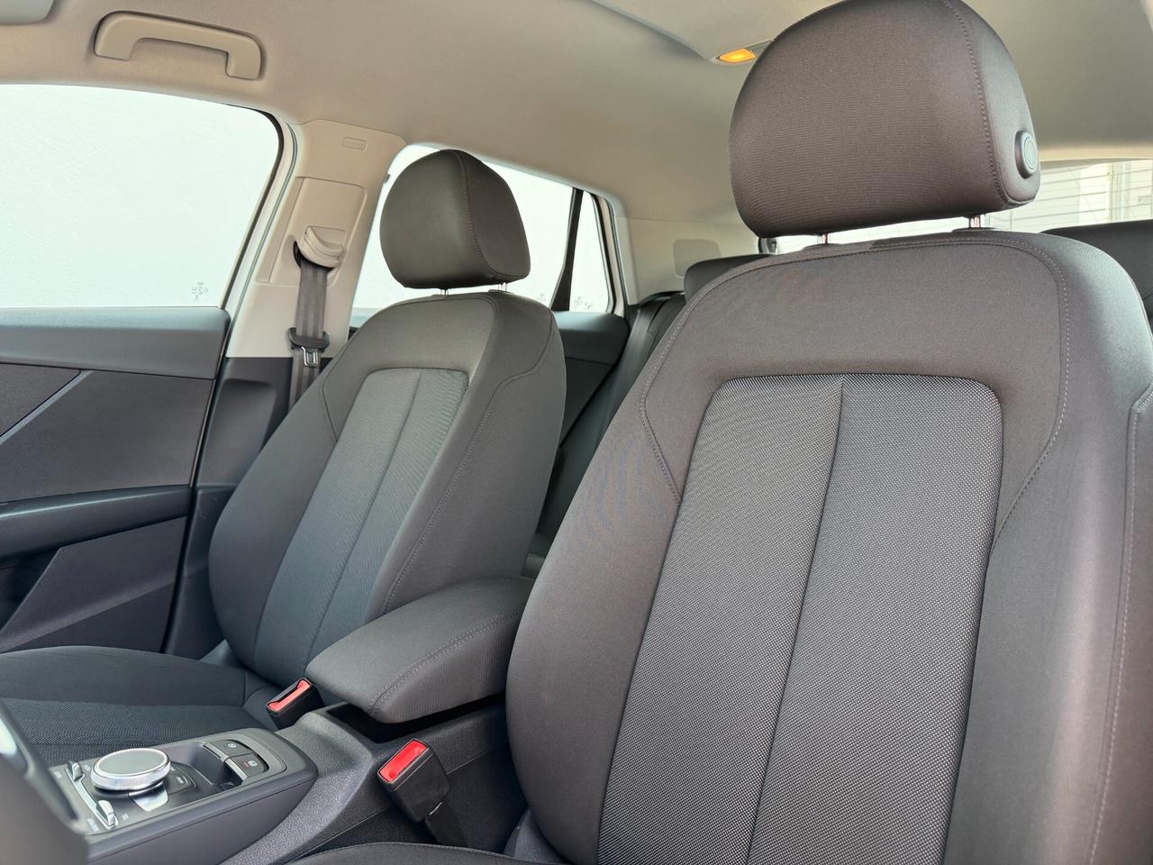 Audi Q2 35 TFSI S tronic Business Advanced