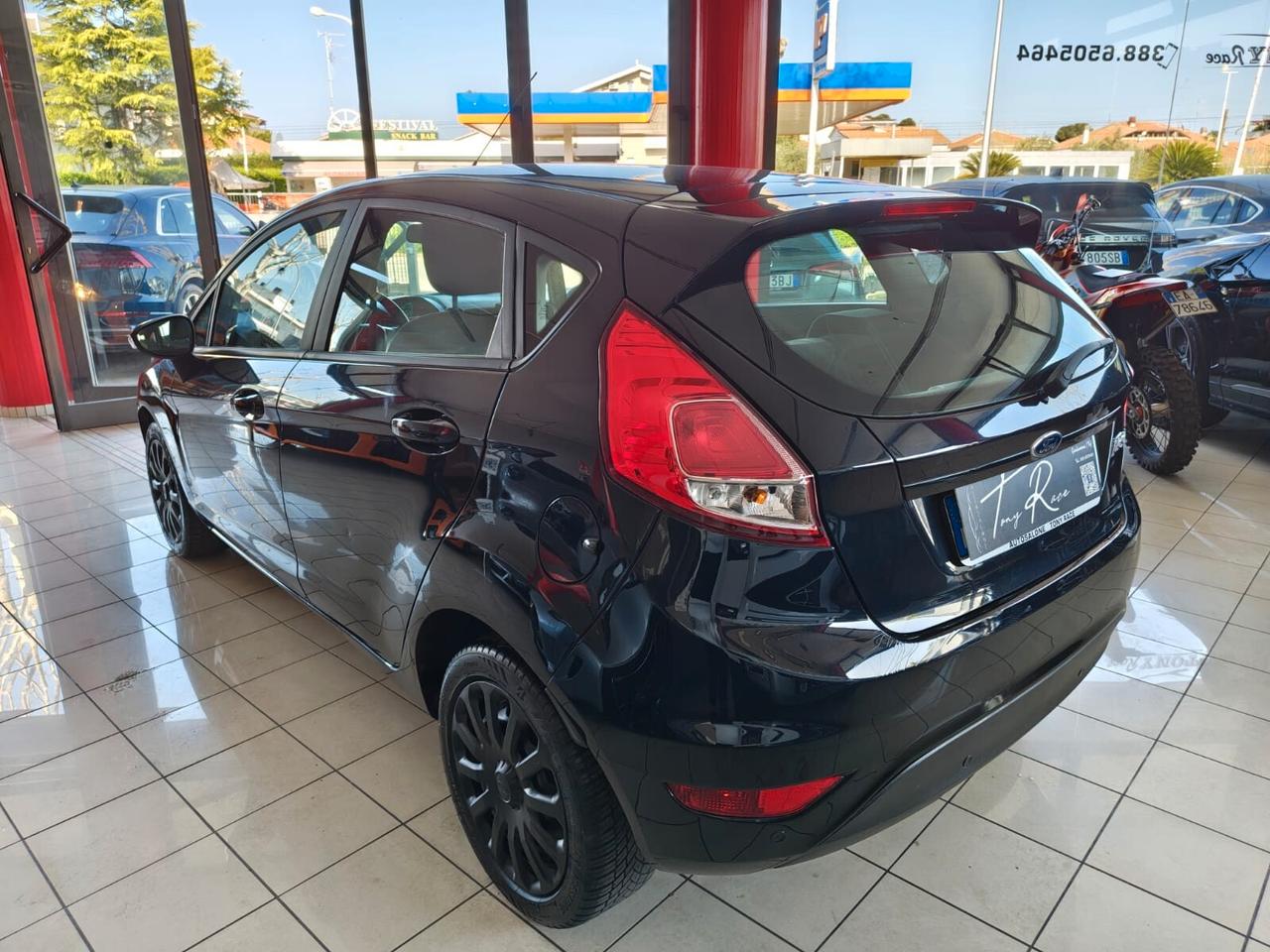 Ford Fiesta 1.4 5 porte GPL FINANZIABILE