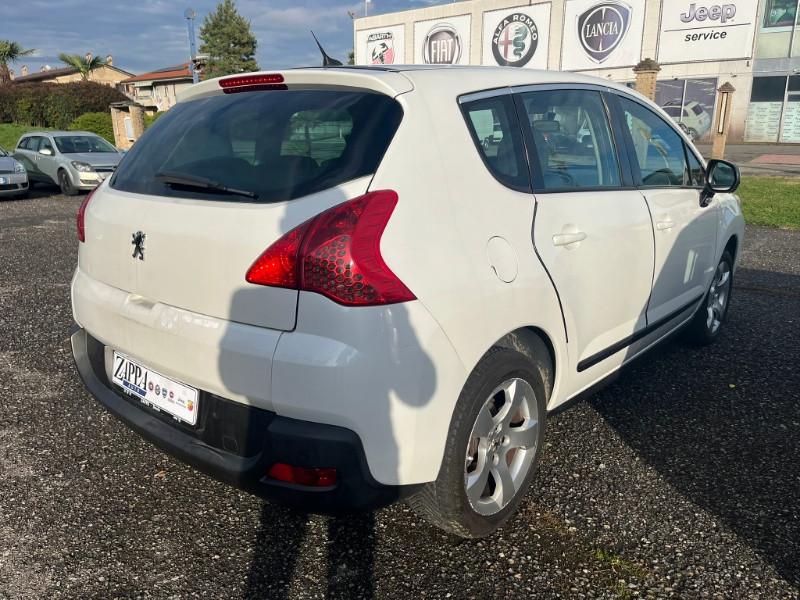 PEUGEOT 3008 1.6 HDi 110CV cambio robotizzato Premium