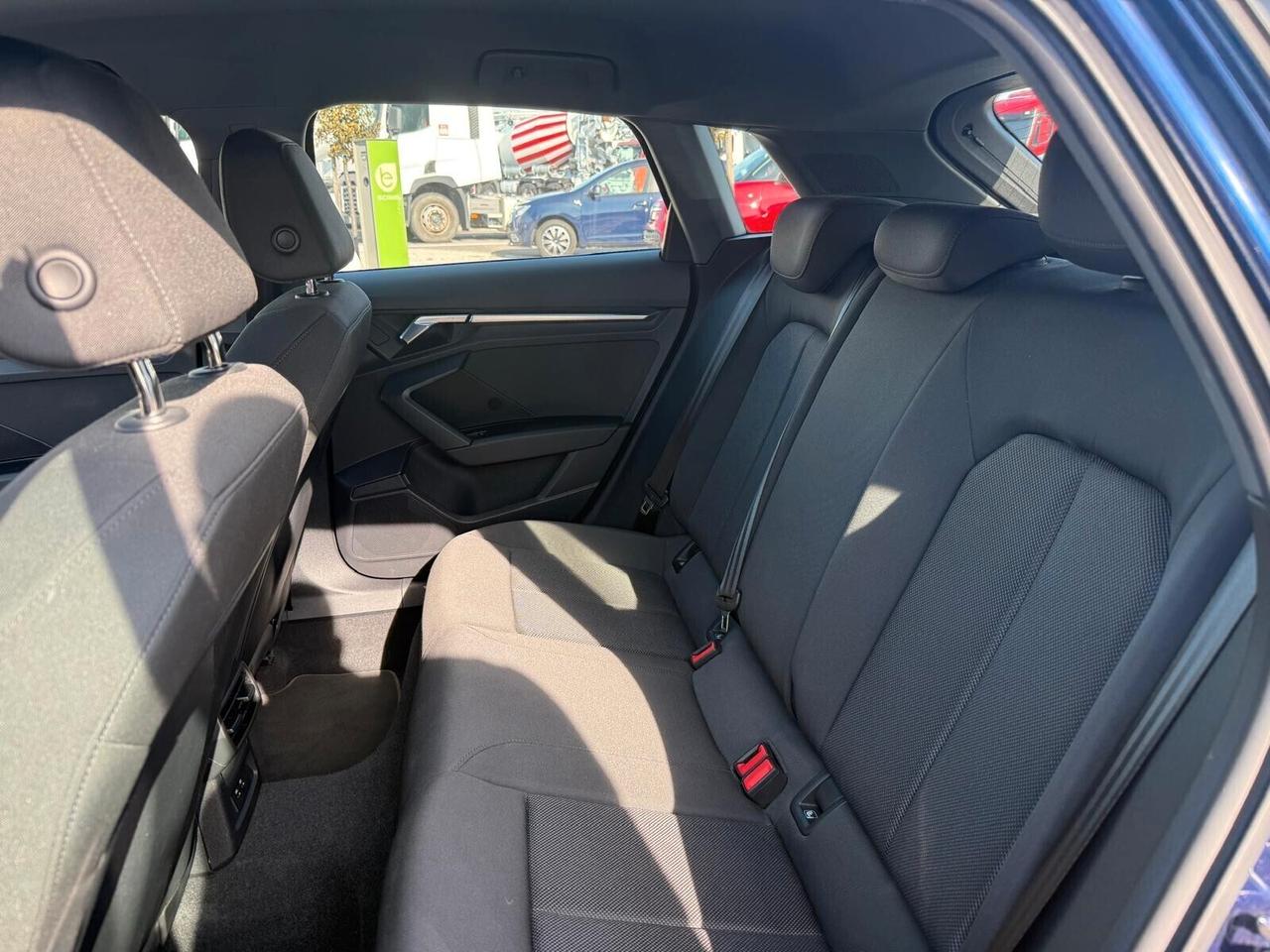 Audi A3 SPB 30 TDI Business Advanced