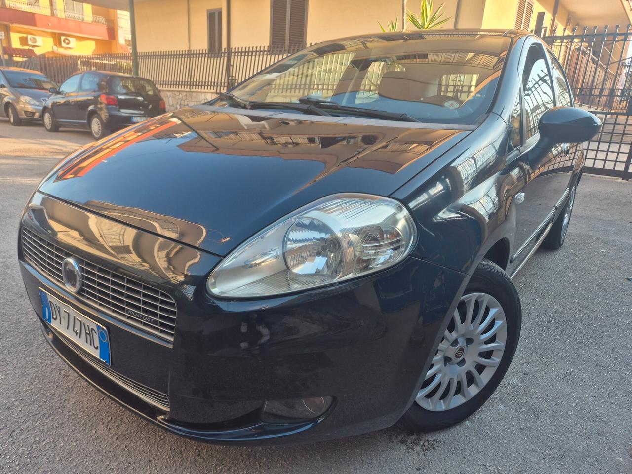 FIAT GRANDE PUNTO 1,3 M-JET ACCESSORIATA 2010