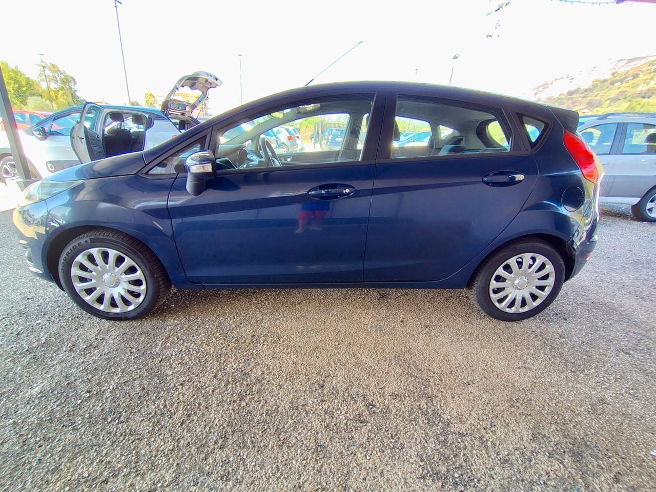 Ford Fiesta 1.5 TDCi 75CV 3 porte Black & White Edition