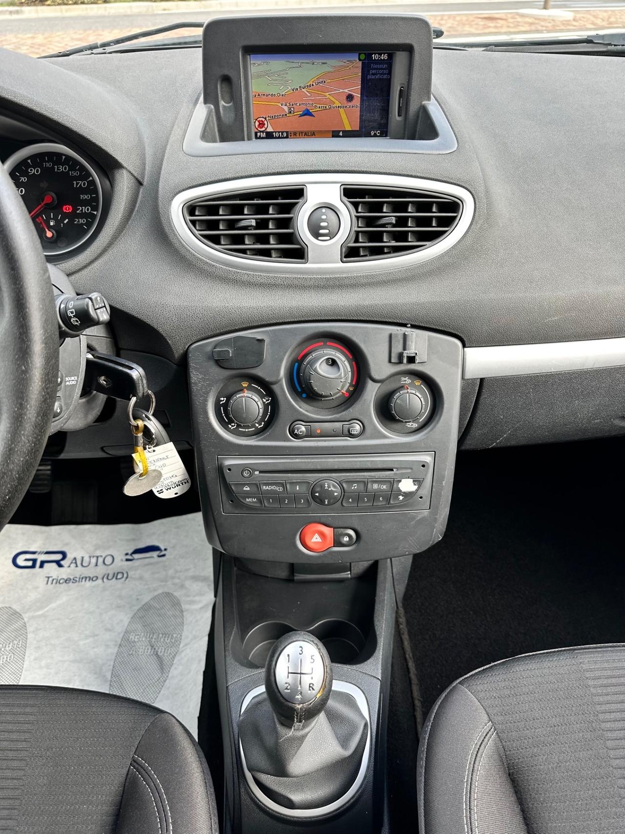 Renault Clio 1.2Bz 75Cv 5P - Neopatentati