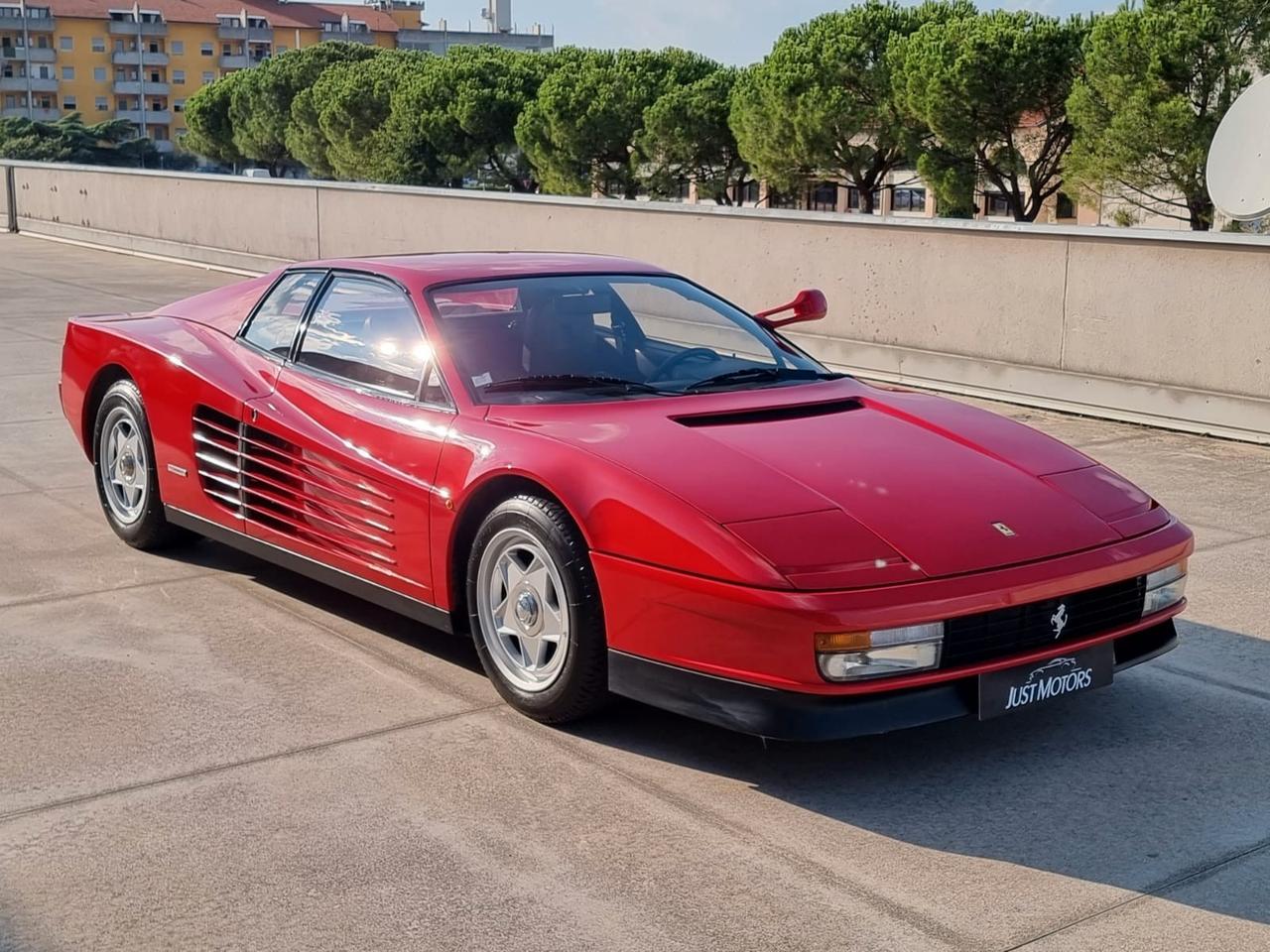 Ferrari Testarossa Monospecchio Monodado