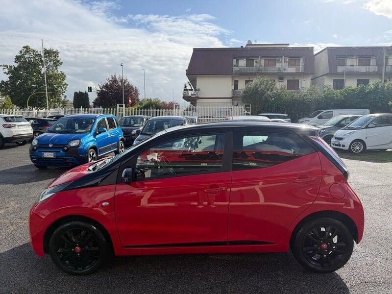 Toyota Aygo Aygo 5p 1.0 x-cool 70 CV, RETROCAMERA!