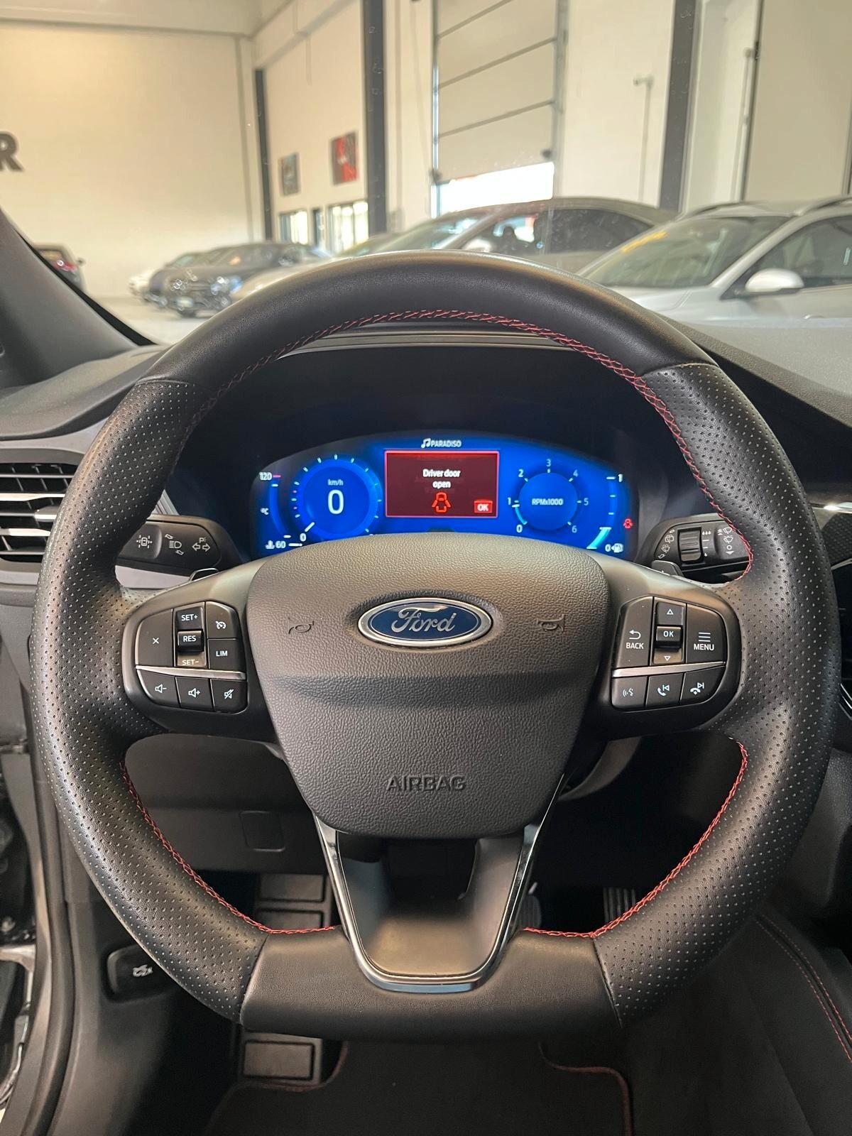 Ford Kuga 2.0 EcoBlue 120 CV aut. 2WD ST-Line